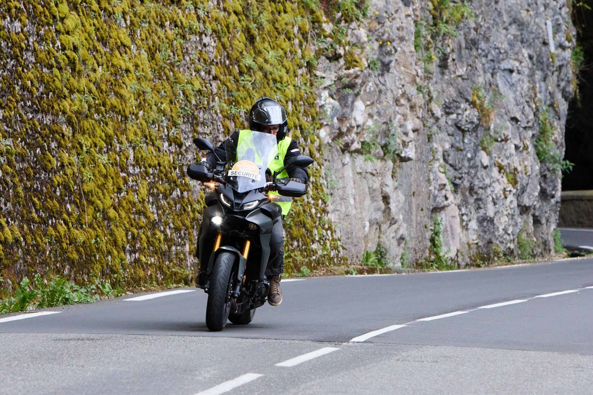  24L9189